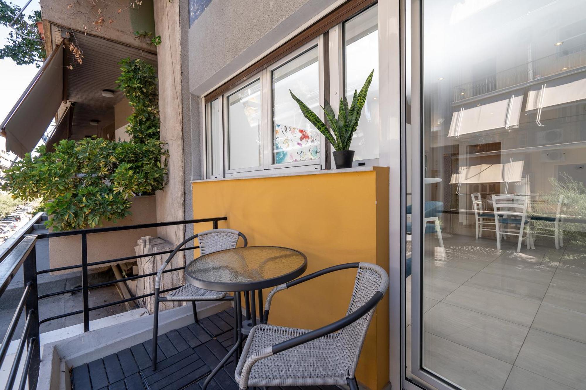 Fairytale Cozy Apt In Athens Ngoại thất bức ảnh