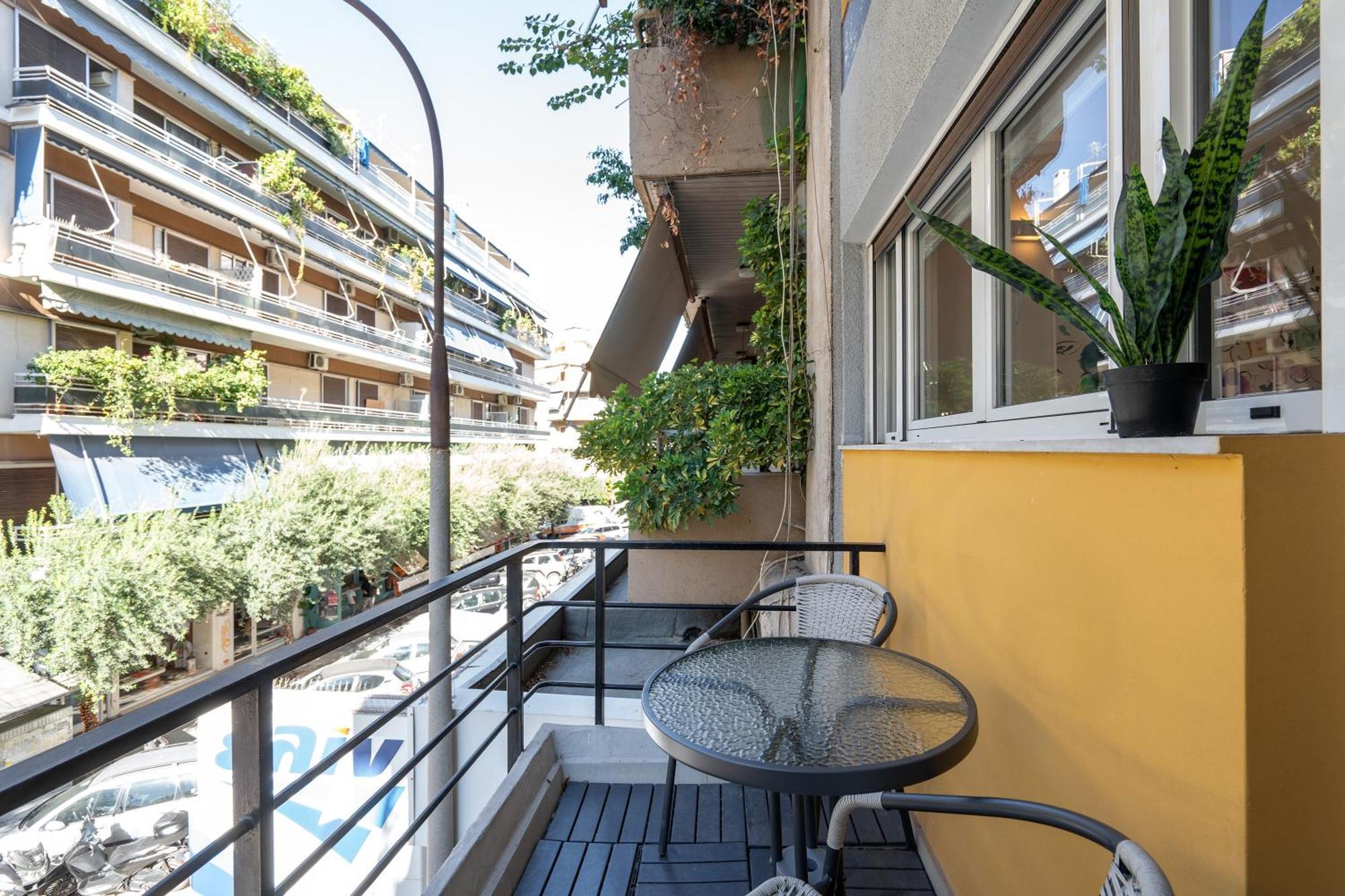 Fairytale Cozy Apt In Athens Ngoại thất bức ảnh